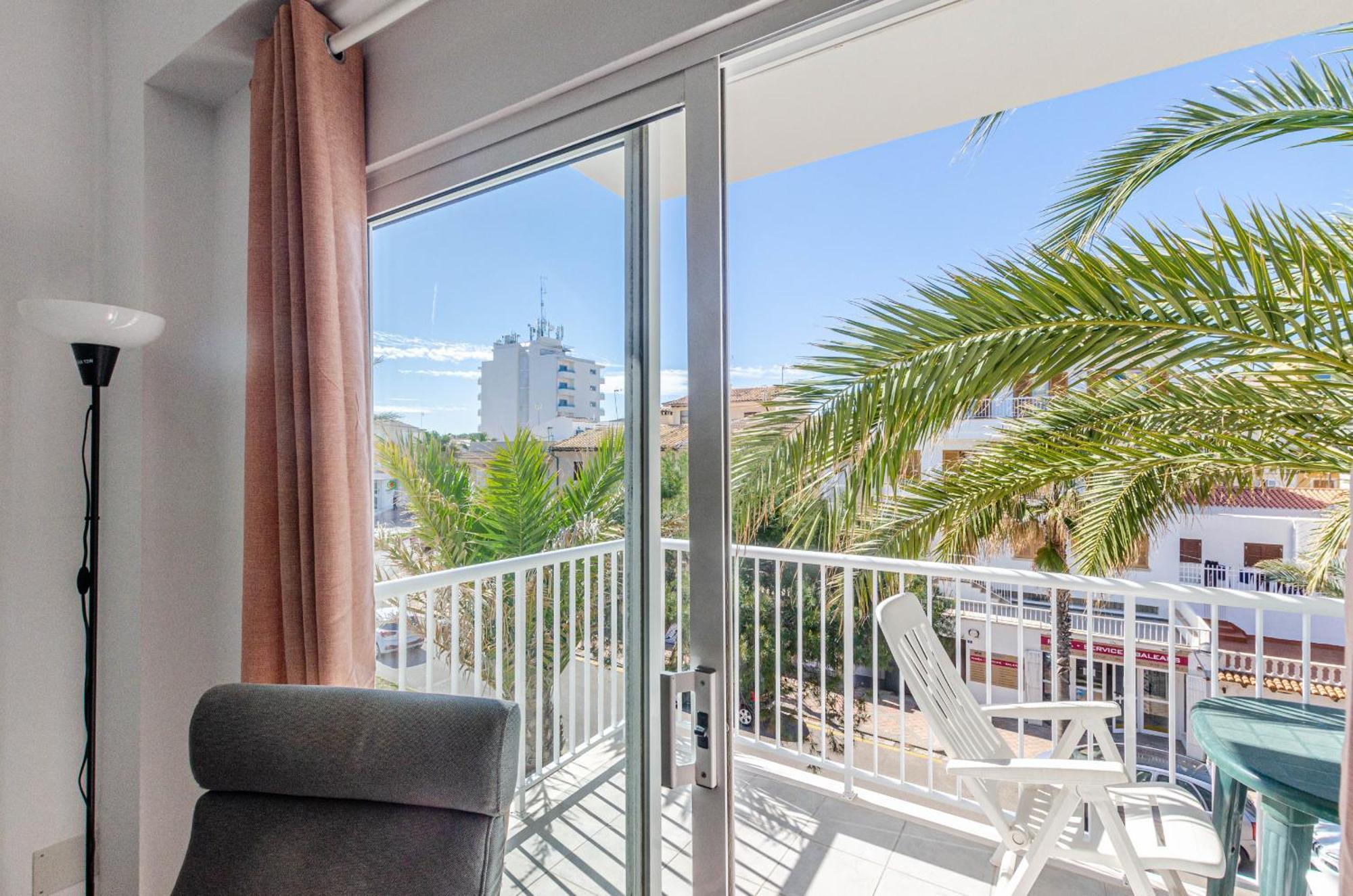 Yourhouse Monges Apartment With Balcony Кан Пикафорт Екстериор снимка